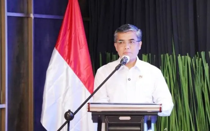 Menaker Salurkan Jaminan Sosial Korban KA Bekasi, Publik Soroti Sisa Korban