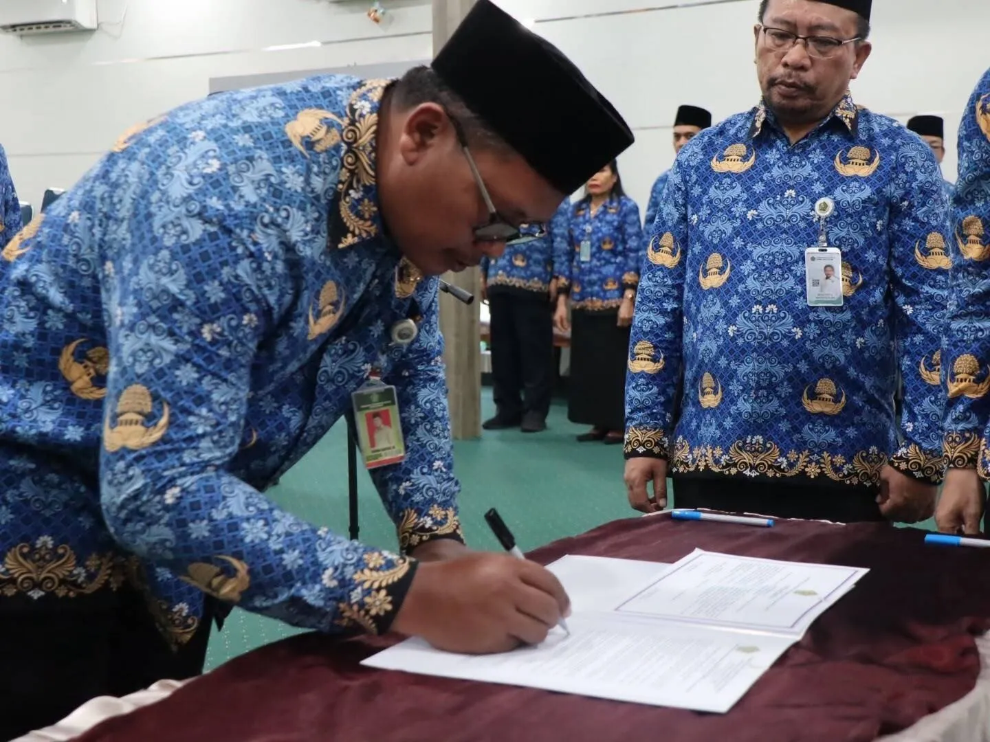 Pelantikan Pejabat Kemenag Kaltim: Kakanwil Ingatkan Beban Amanah
