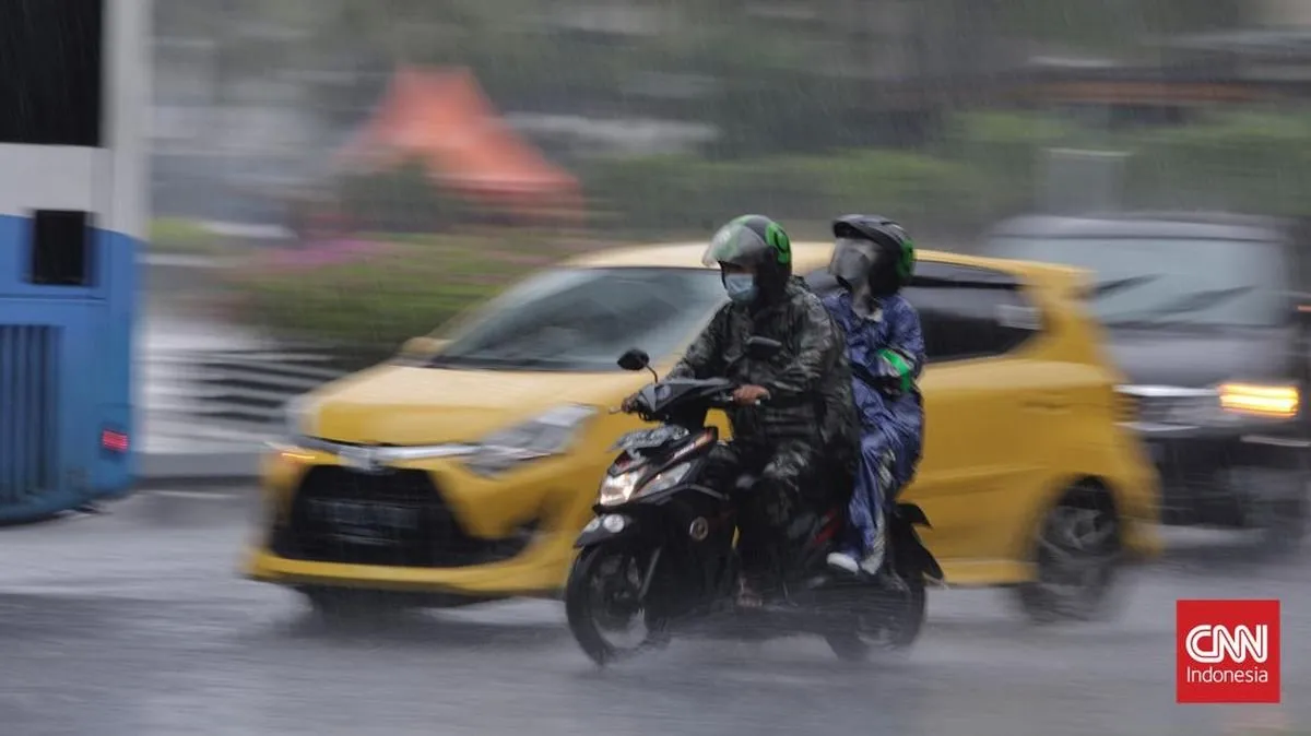 BMKG Peringatkan Hujan Sangat Lebat 21-23 Mei, Mitigasi Daerah Dikritik