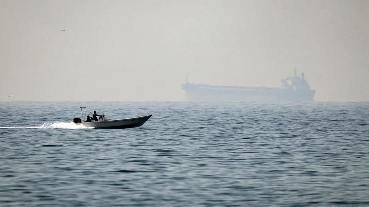 Kapal Tanker Iran Lolos Blokade AS Menuju Indonesia: Risiko Sanksi Mengintai