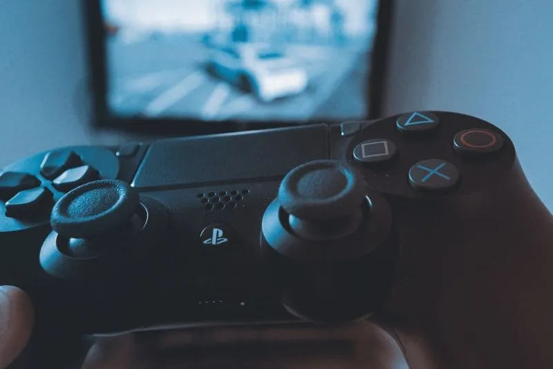 PS4 HEN vs Original: Mana yang Layak Dibeli Tahun 2026?
