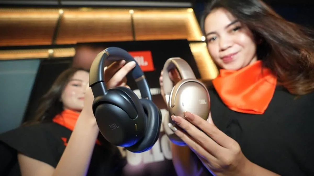 Kritik Update JBL Tour ONE M3 &amp; Tour PRO 3: Produk Premium Belum Matang?