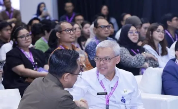 Kemnaker Sesuaikan Regulasi PKWT dan Outsourcing, Bagaimana Nasib Pekerja?