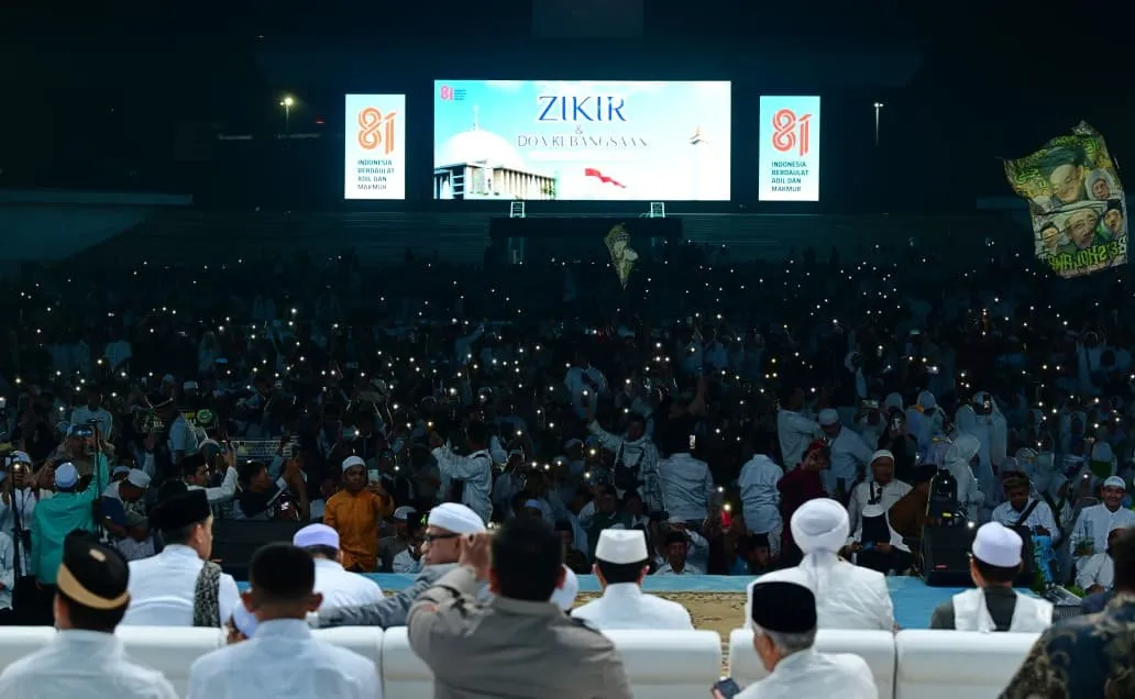 Kritik Zikir Kebangsaan Monas: 100 Ribu Jemaah Hadir di HUT RI ke-81